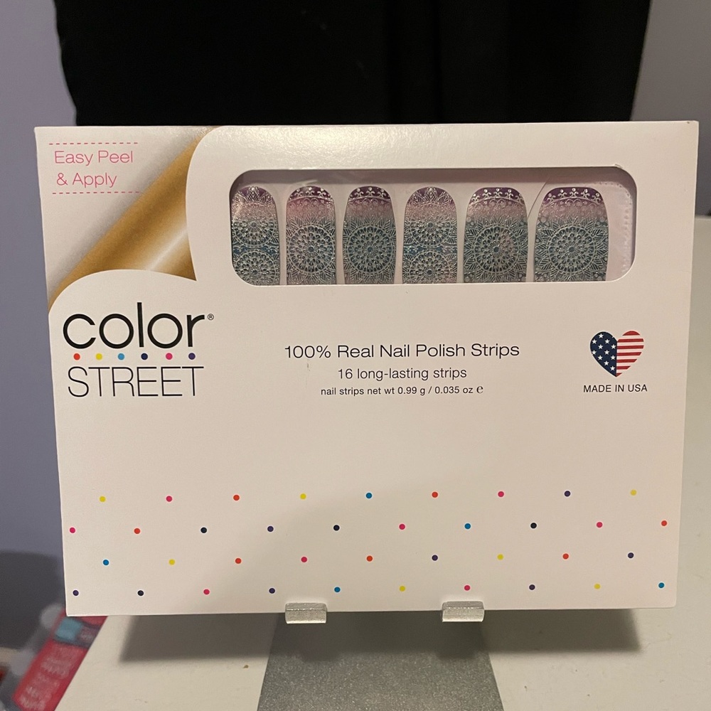 Color Street Nail Polish Strips in Drop & Give Me Zen